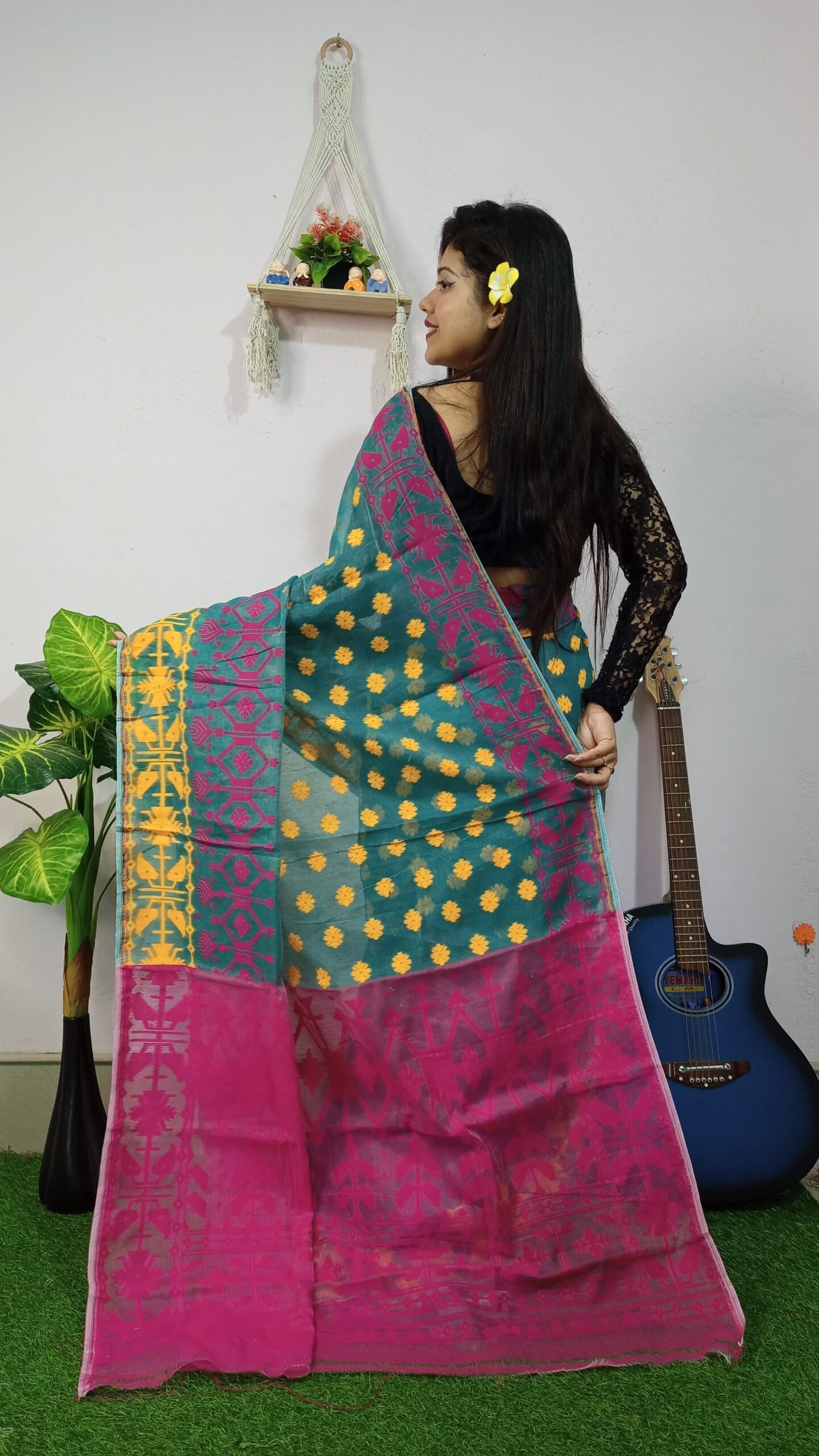 Pink Swan Dhakai Jamdani Saree - Image 3