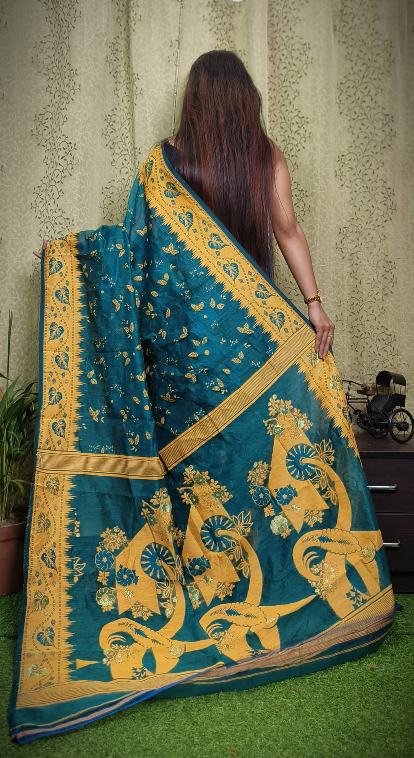 Exclusive Design Moon Light Bloms Jamdani Saree - Image 2