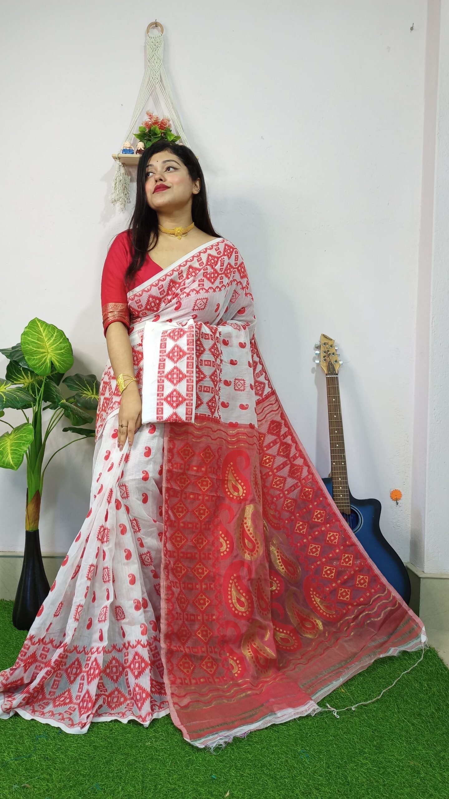 Exclusive Golden Weaves Jamdani Sarees