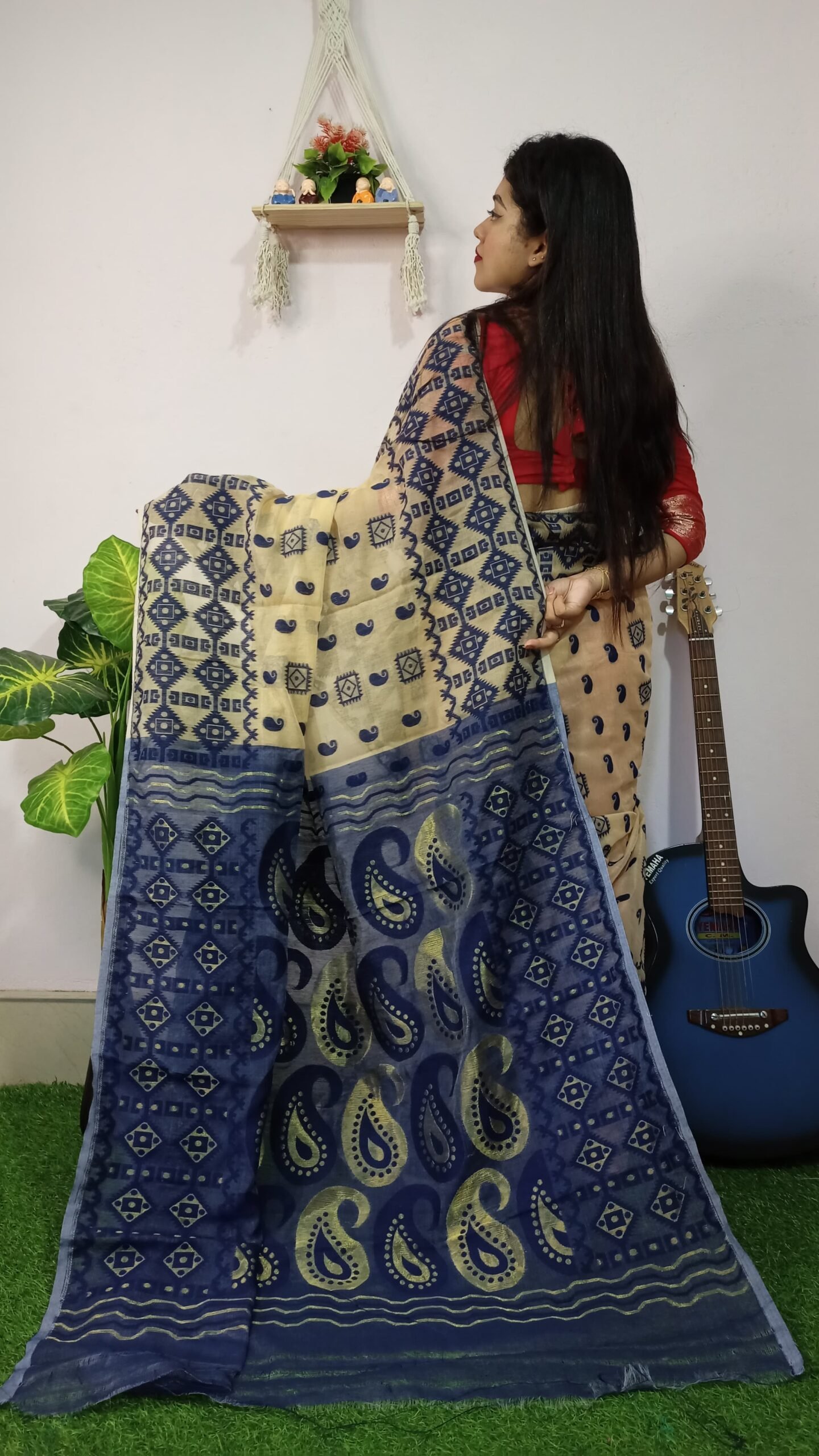 Exclusive Golden Weaves Jamdani Sarees - Image 2