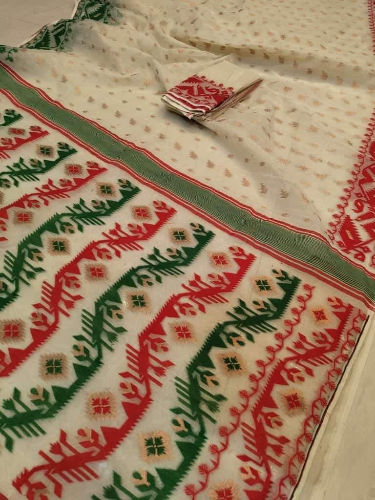 Exclusive Red Green Ganga Jamuna