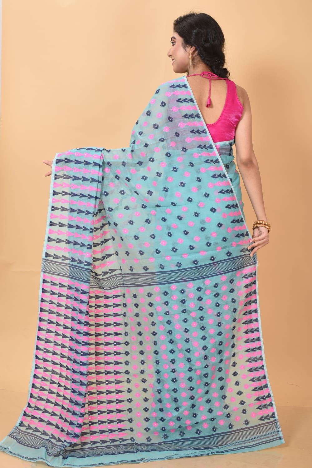 Aqua Island Soft Dhakai Jamdani Sari - Image 2