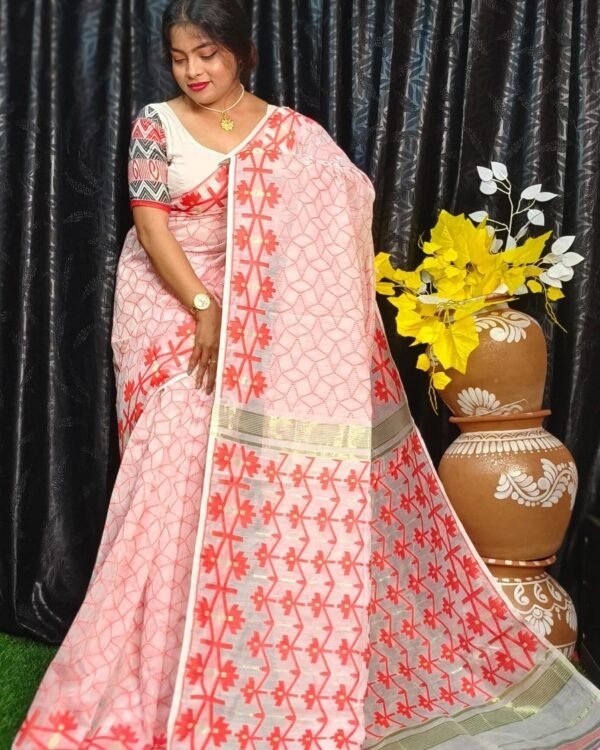 White Rose Jal Flower Dhakai Jamdani Saree