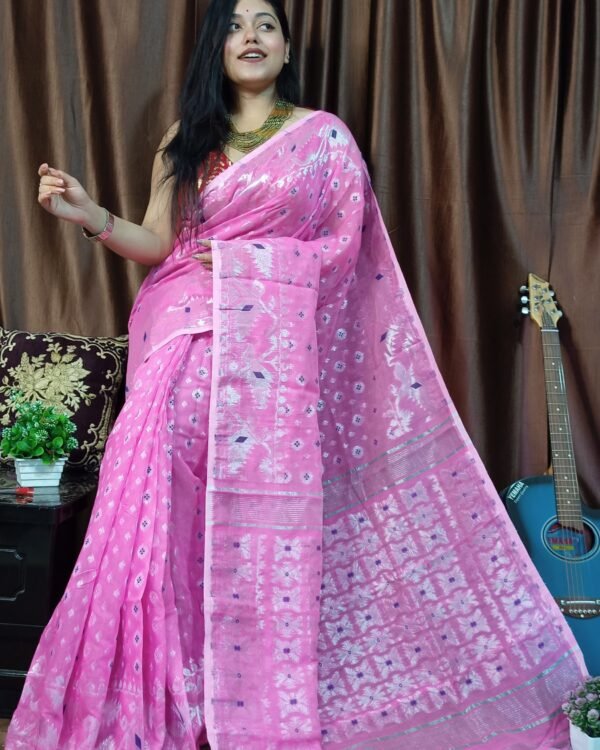 Exclusive Silver pink Jamdani Saree