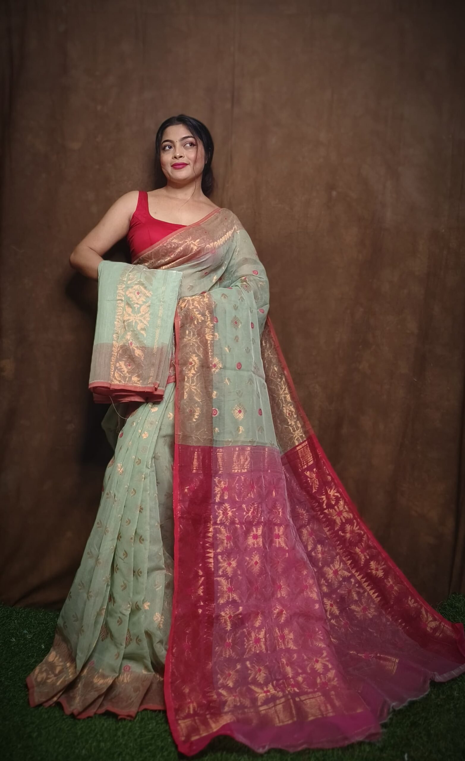 Exclusive Copper Olive Green Jori Jamdani Saree - Image 2