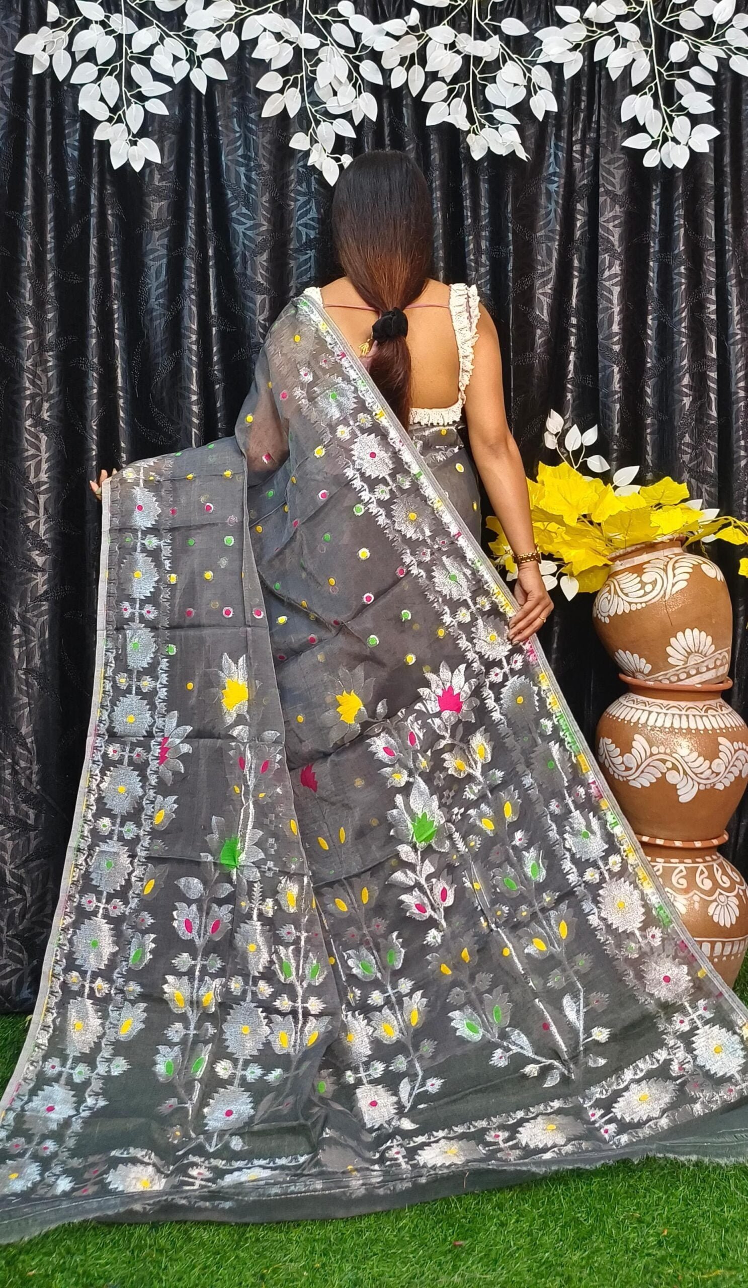 Storm Dust Soft Joriwork Dhakai Jamdani Saree - Image 2