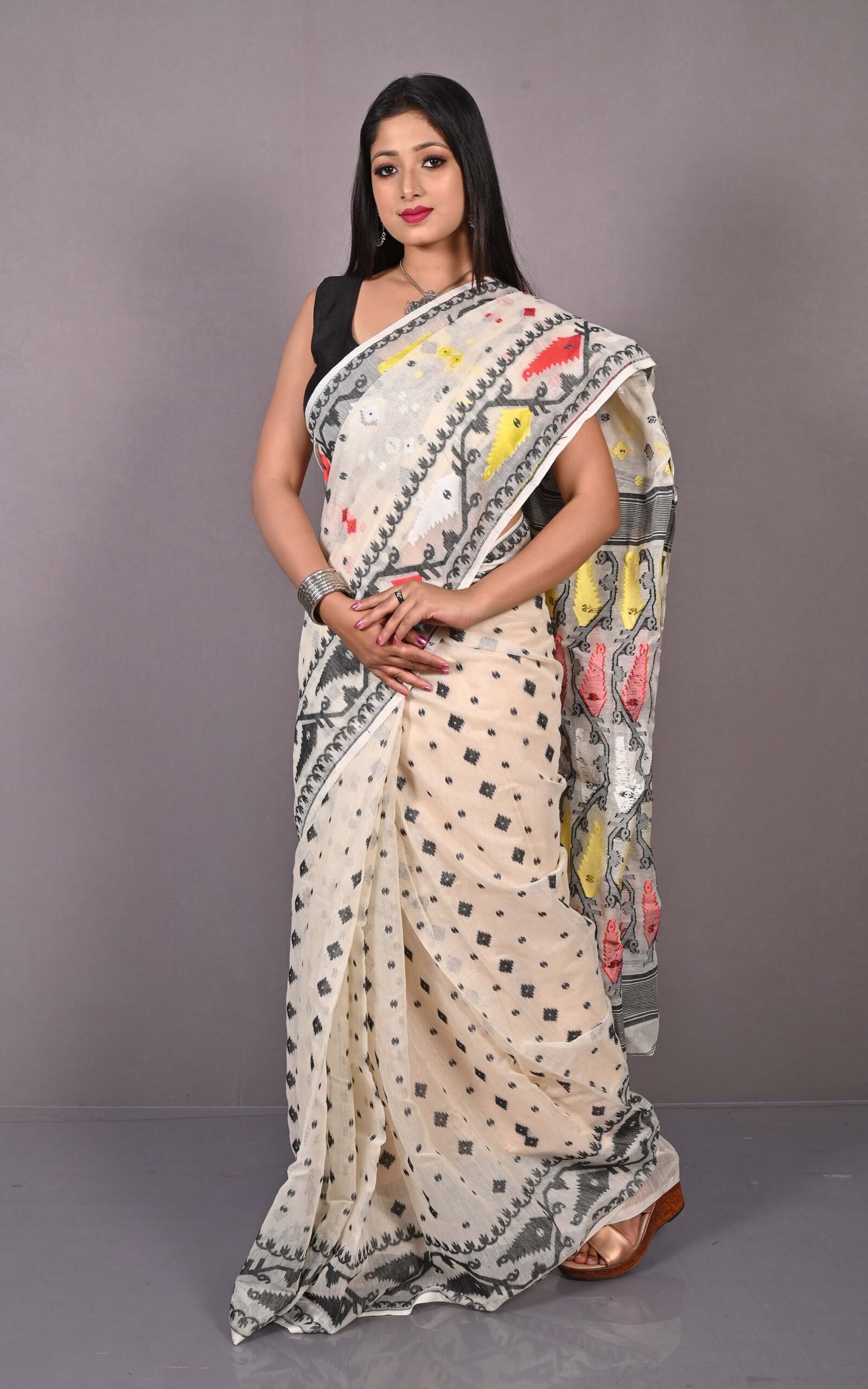 Vanilla Soft Dhakai Jamdani Saree - Image 3
