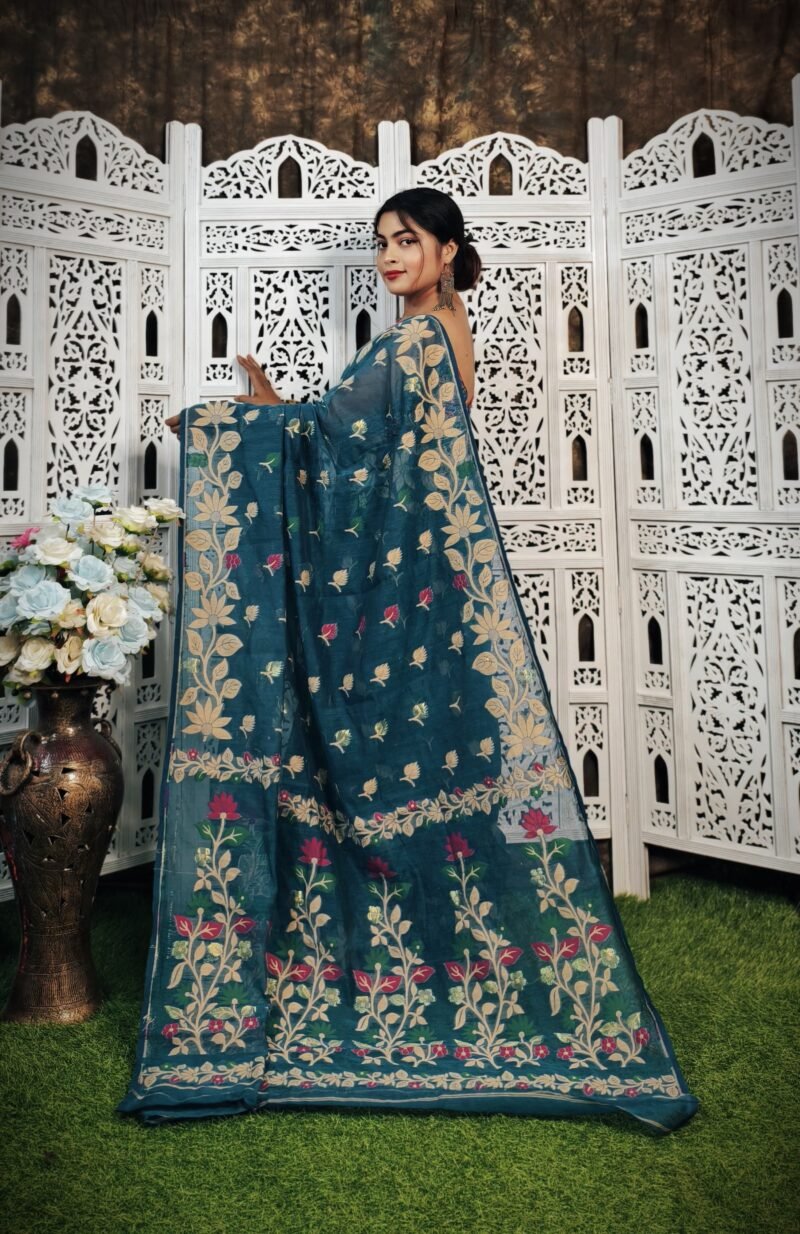 King Green Soft Lata Dhakai Jamdani Saree - Image 3