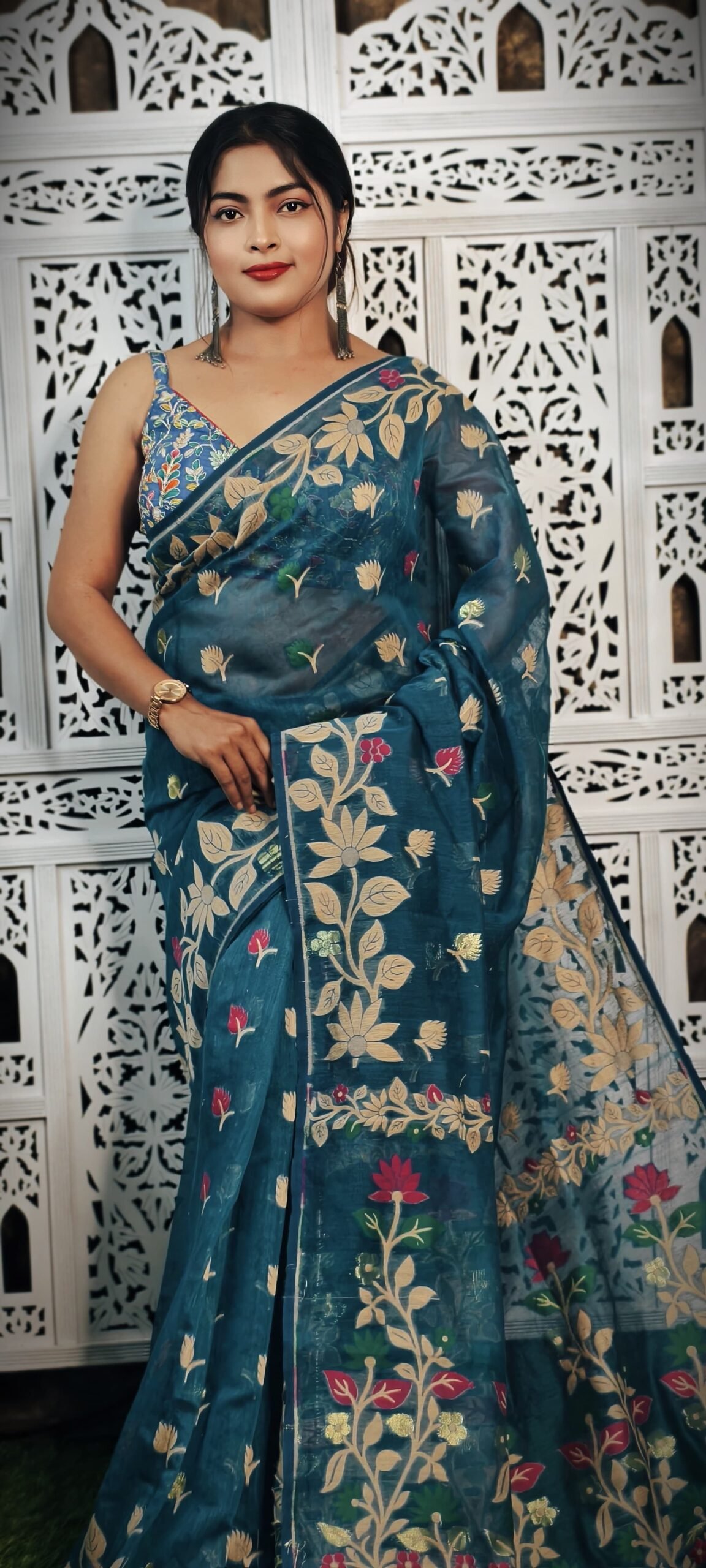 King Green Soft Lata Dhakai Jamdani Saree - Image 4