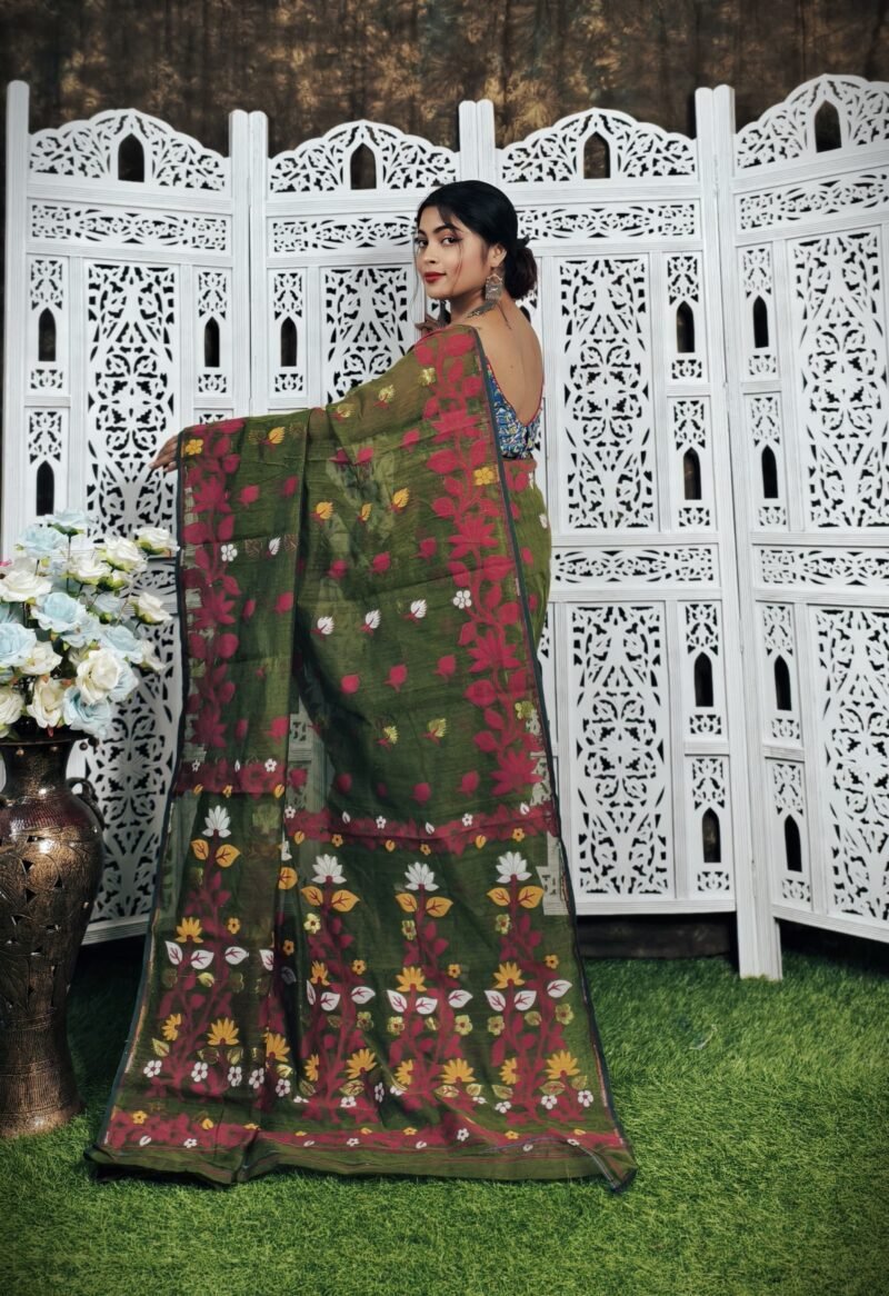 Pasta Soft Lata Dhakai Jamdani Saree - Image 3