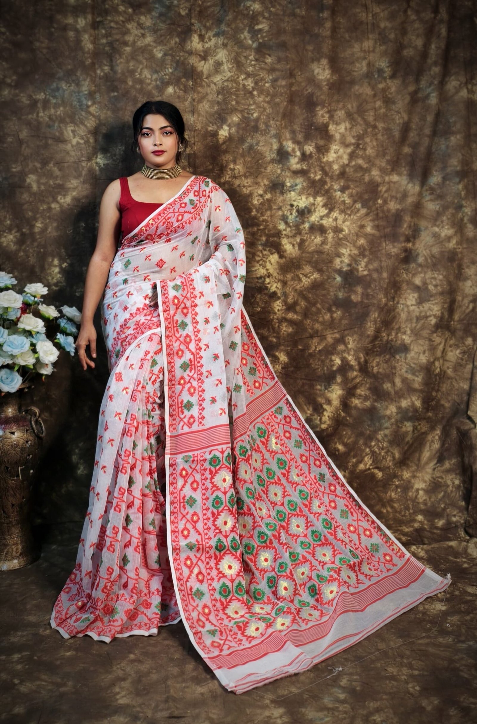 Shubhashini Allover White Red Soft Jamdani Saree