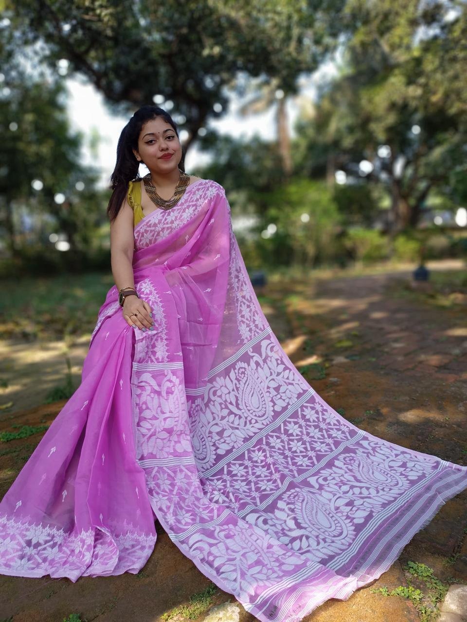 Lavender Soft Allpona Dhakai Jamdani Saree