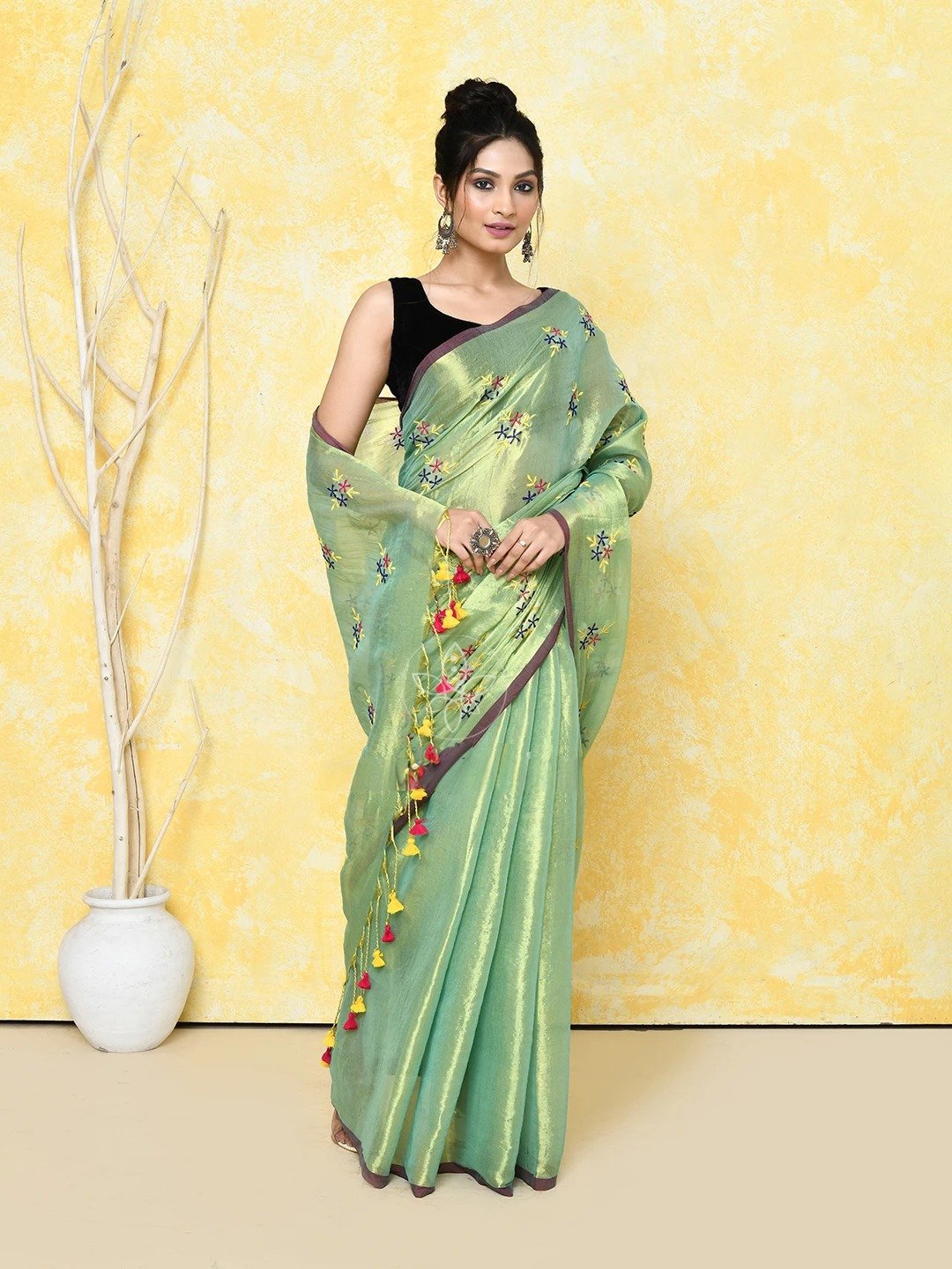 Olive Green Cotton Tissue Saree on Embroidery Work - Image 4