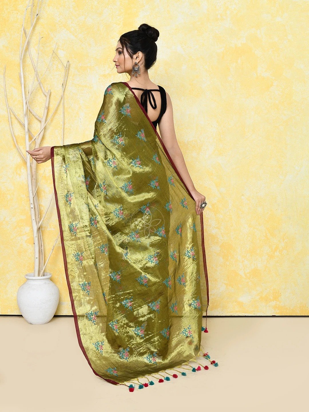 Pasta Cotton Tissue Saree on Embroidery Work - Image 3