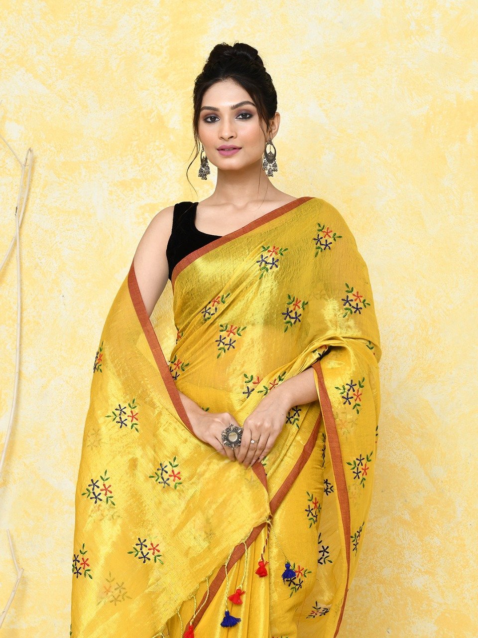 Yellow Cotton Tissue Saree on Embroidery Work - Image 4