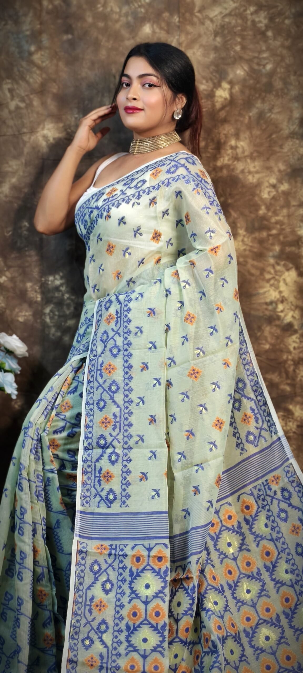 Shubhashini Allover Olive Soft Jamdani Saree - Image 2