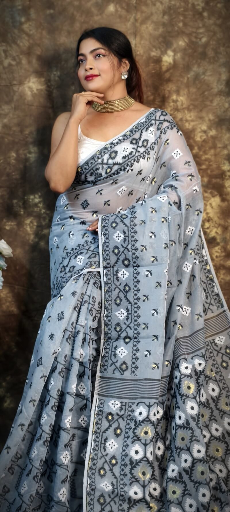 Shubhashini Allover Gray Soft Jamdani Saree - Image 2