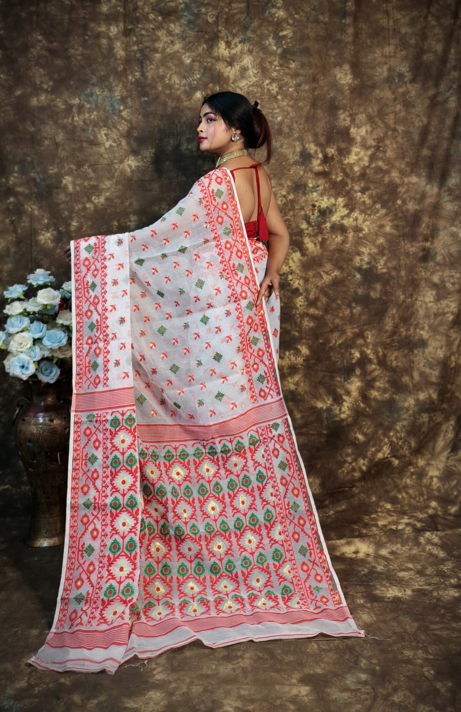 Shubhashini Allover White Red Soft Jamdani Saree - Image 2