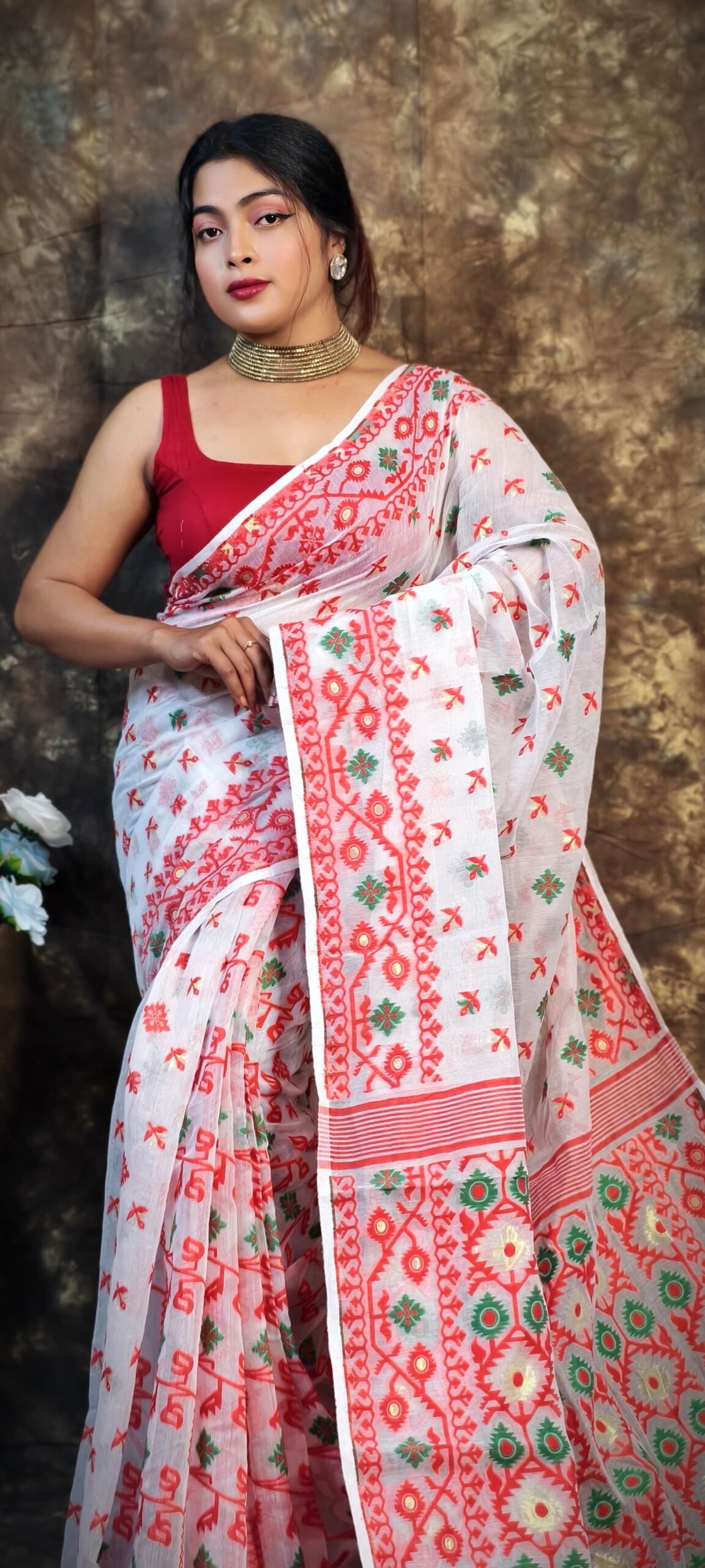 Shubhashini Allover White Red Soft Jamdani Saree - Image 3