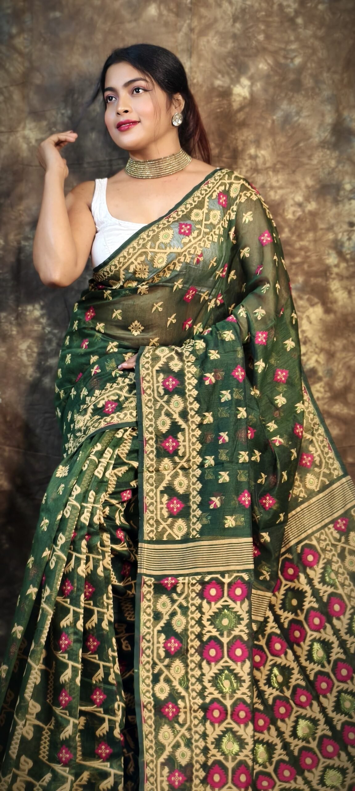 Shubhashini Allover Bottol Green Soft Jamdani Saree - Image 2