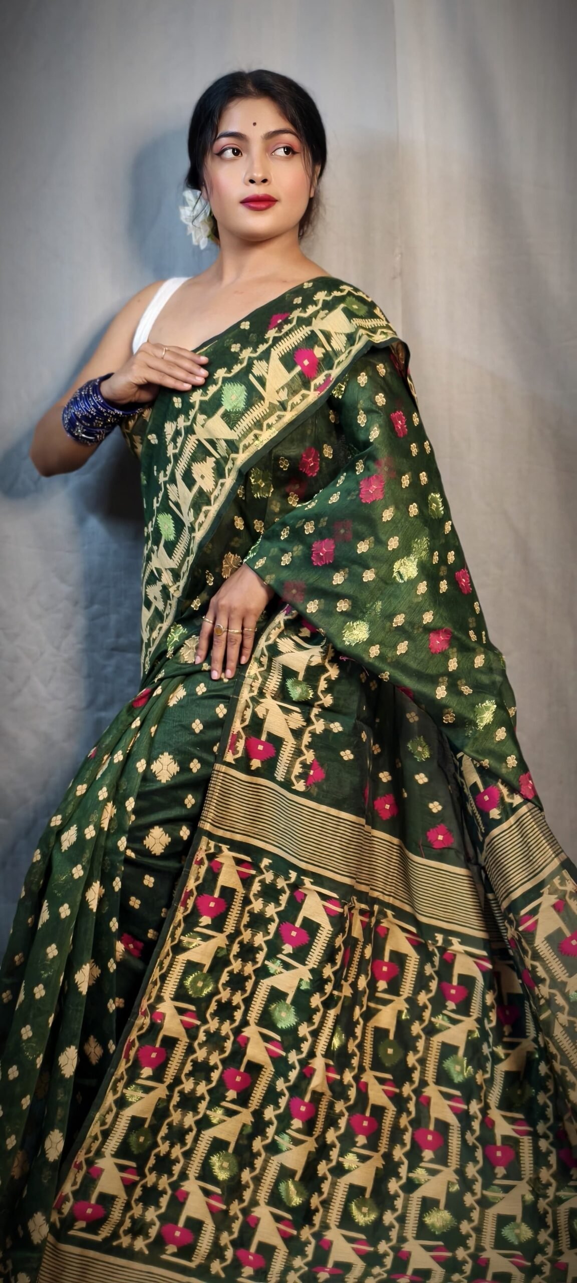 Nrittanjoli Allover Bottol Green Soft Jamdani Saree - Image 2