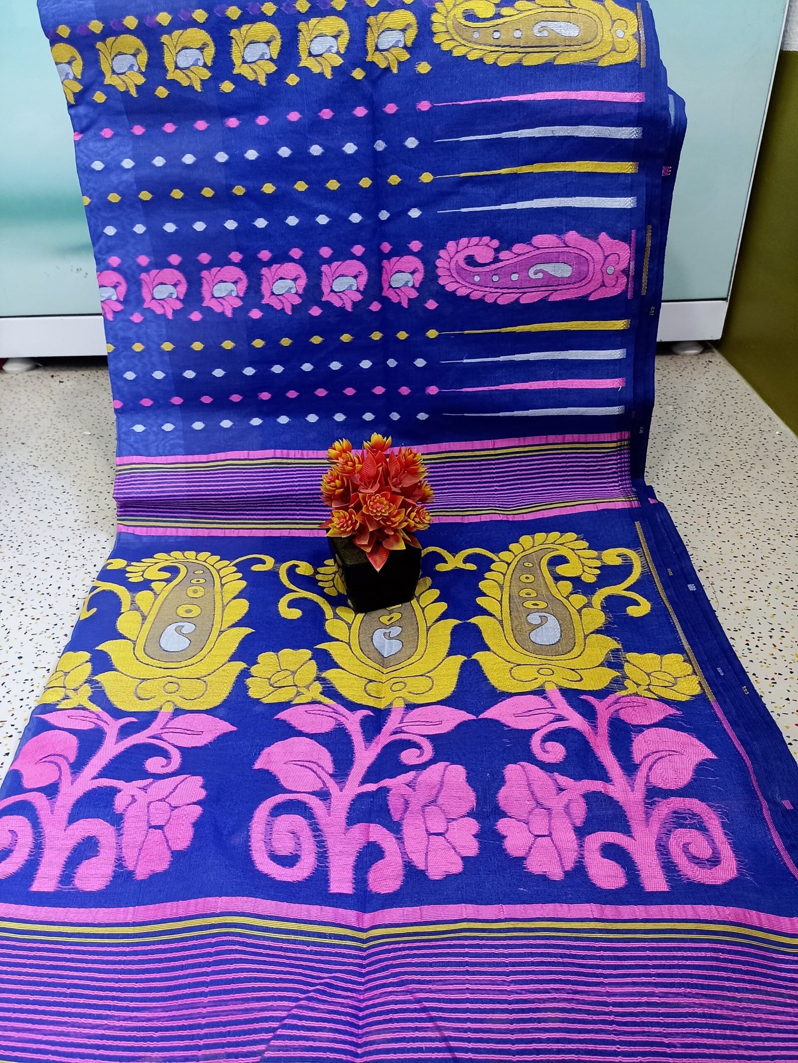Amm Kalka Hard Dhakai Jamdani Saree