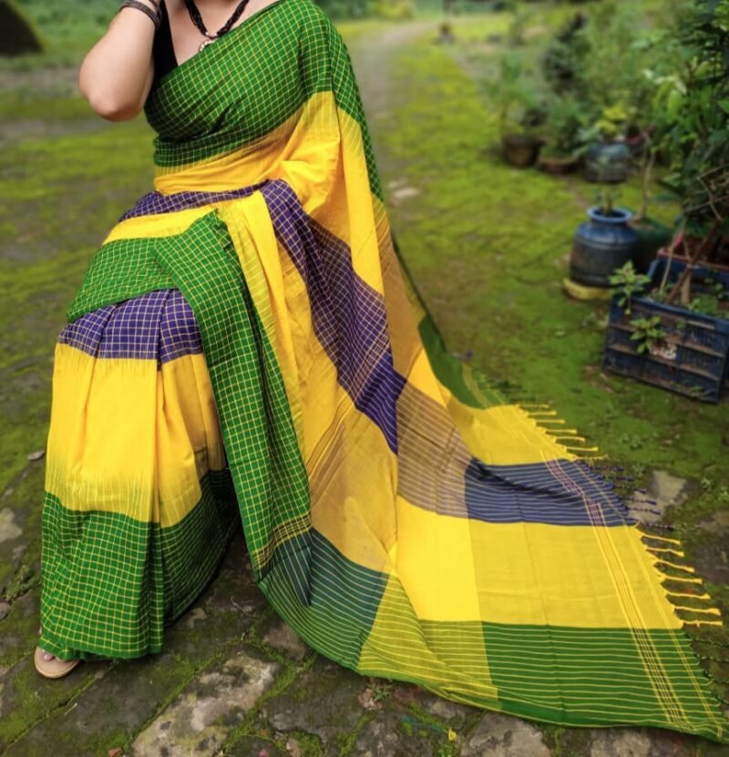 Ikkat 3D Soft Multicolour Khadi Saree - Image 2