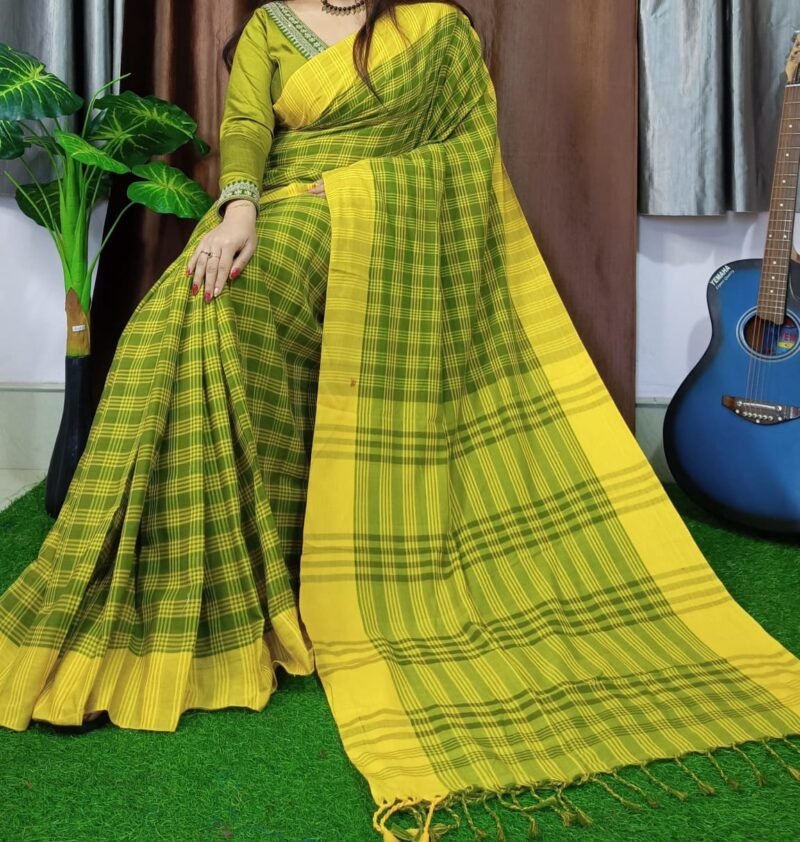 Chek Soft Yellow Khadi Saree - Image 2
