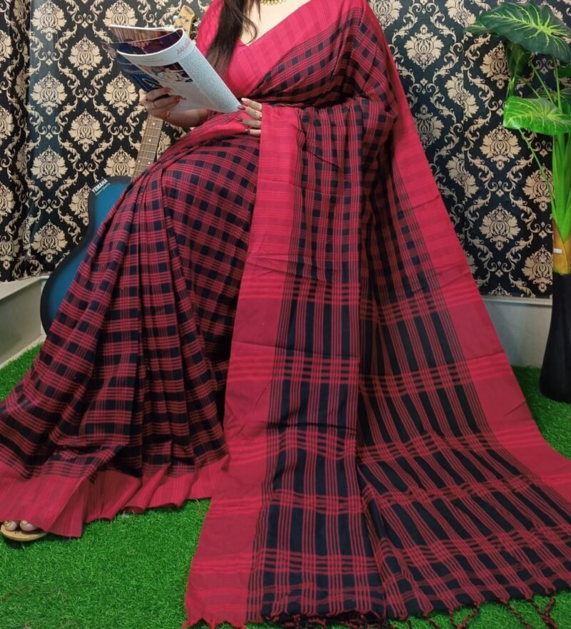 Chek Soft Red Khadi Saree - Image 2