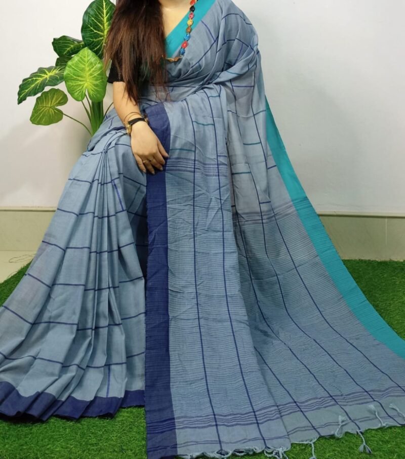Itbuti Soft Grey Khadi Saree - Image 2