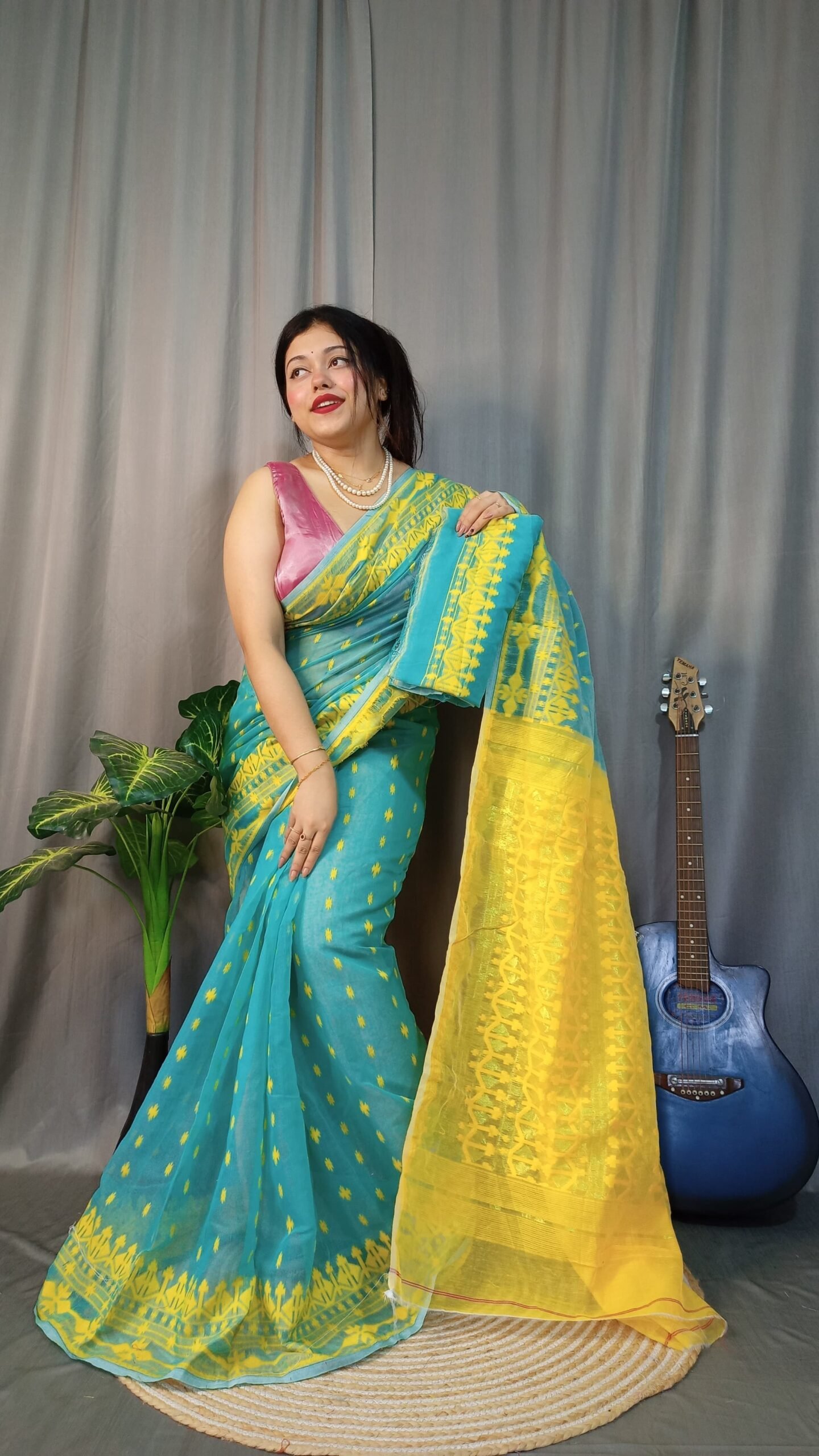 Tarongonila Soft Firoja Jamdani Saree
