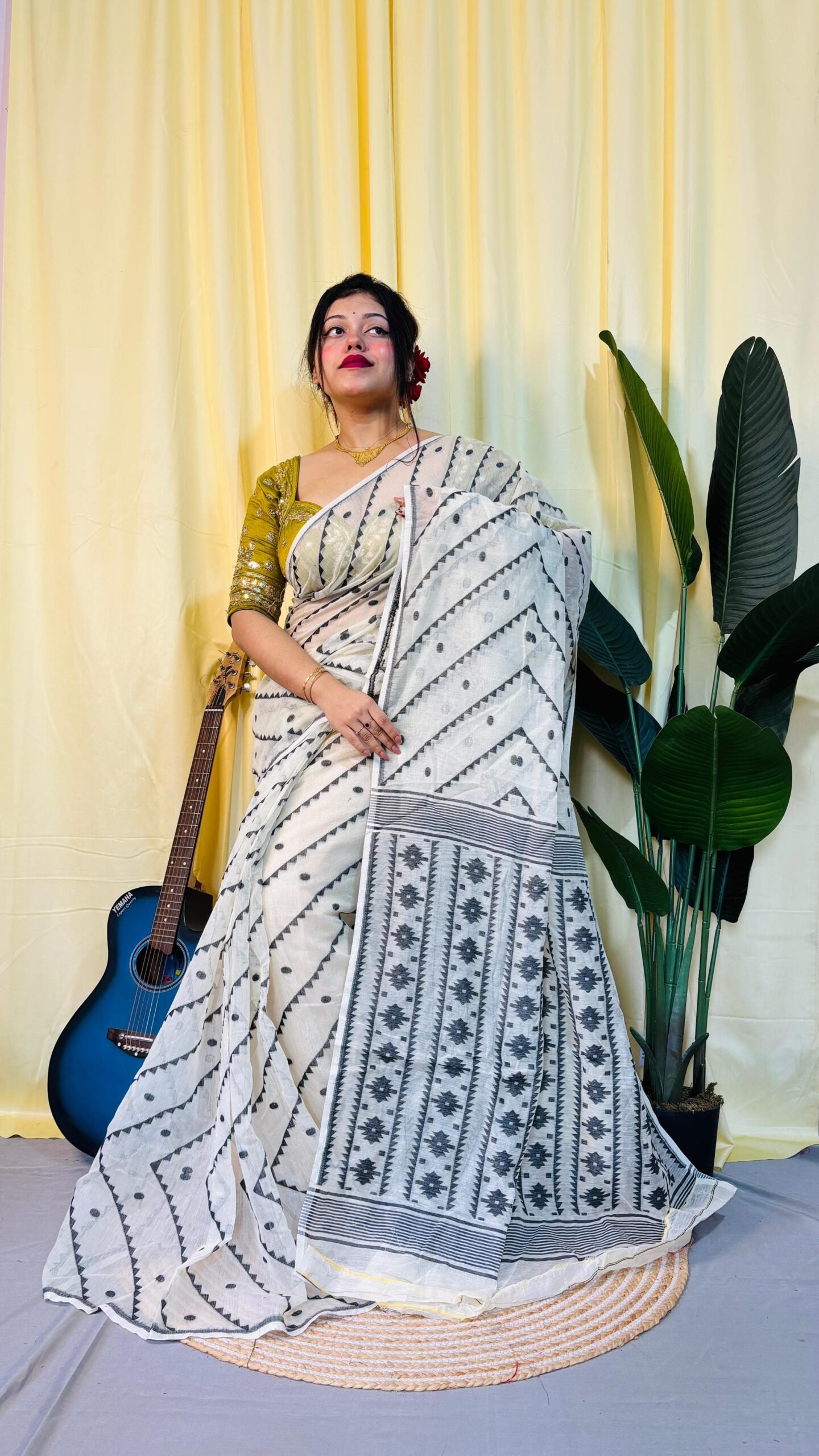 Chitrolota Soft White Black Jamdani Saree