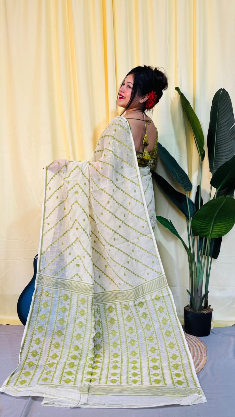 Chitrolota Soft White Pasta Jamdani Saree - Image 2