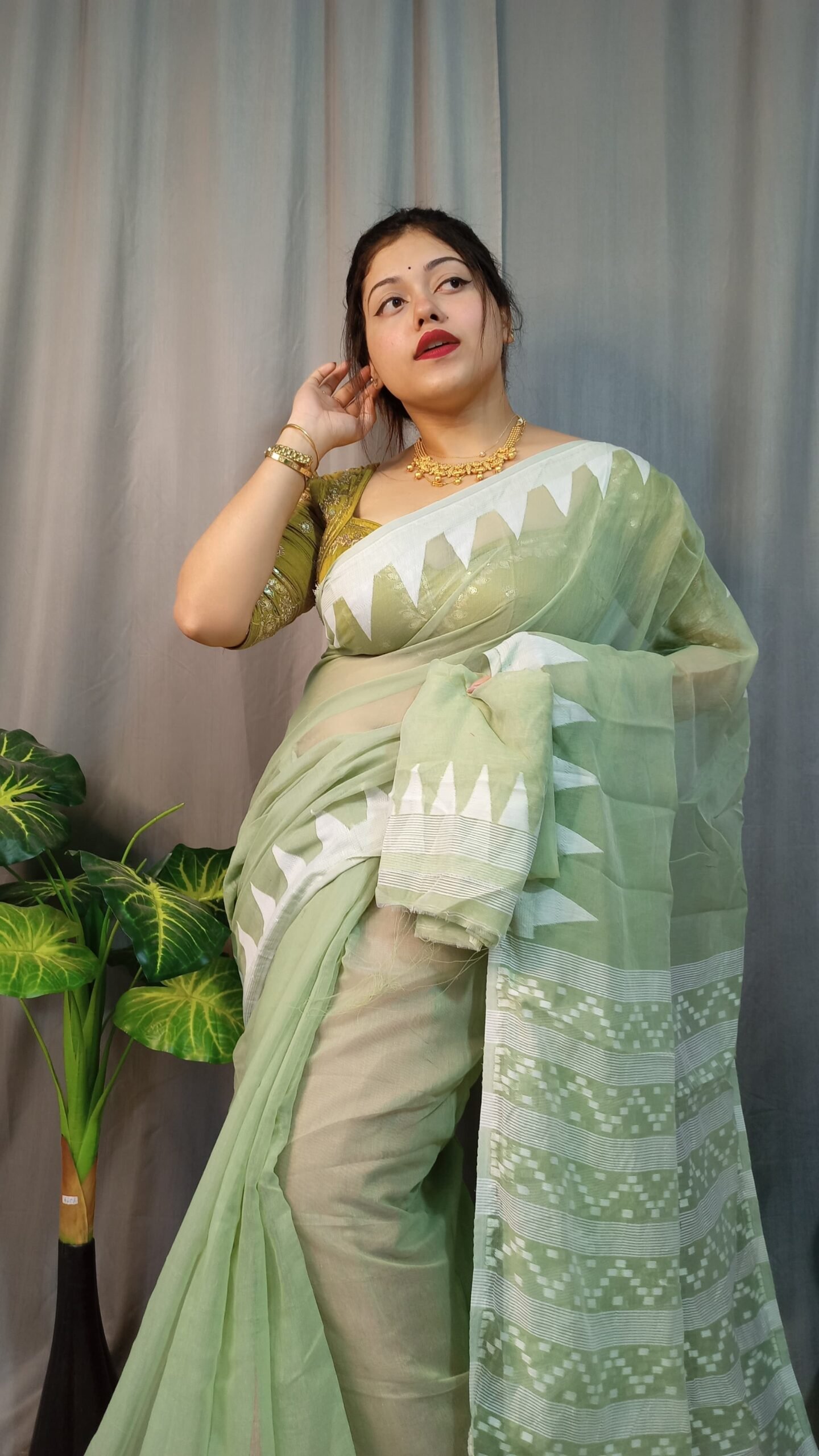 Nabonita Soft Olive Jamdani Saree