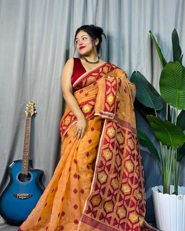 Borfi Soft Maja Jamdani Saree