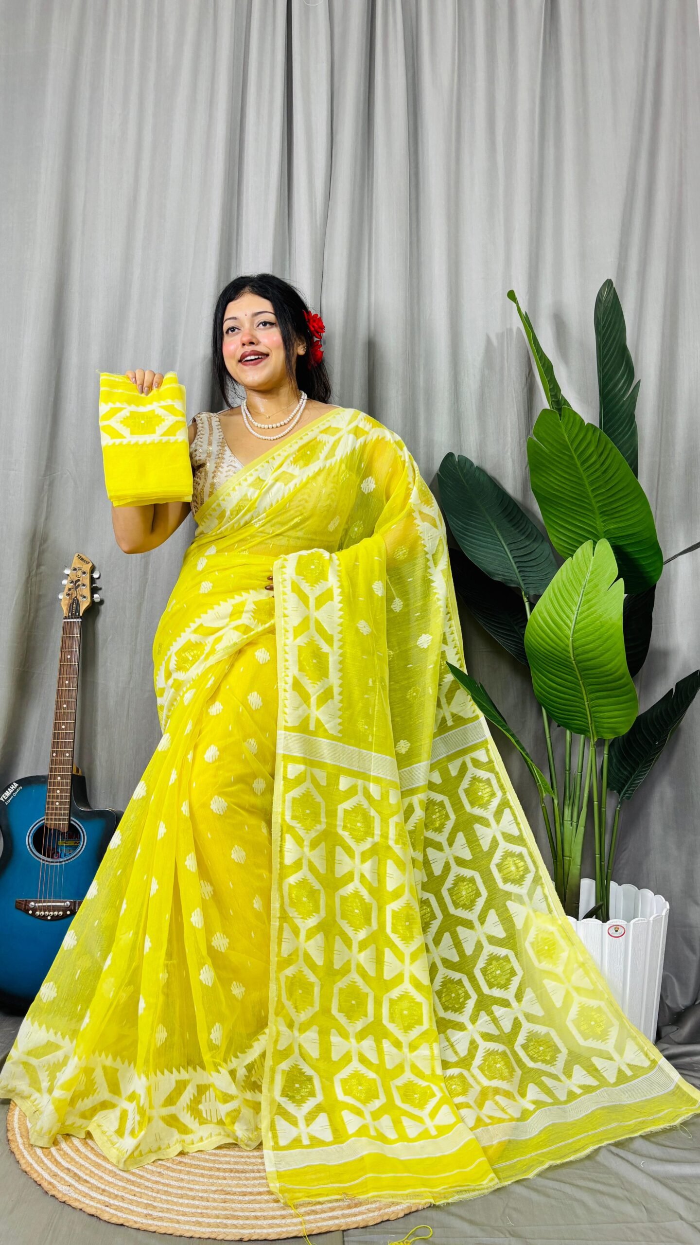 Borfi Soft Yellow Jamdani Saree - Image 3