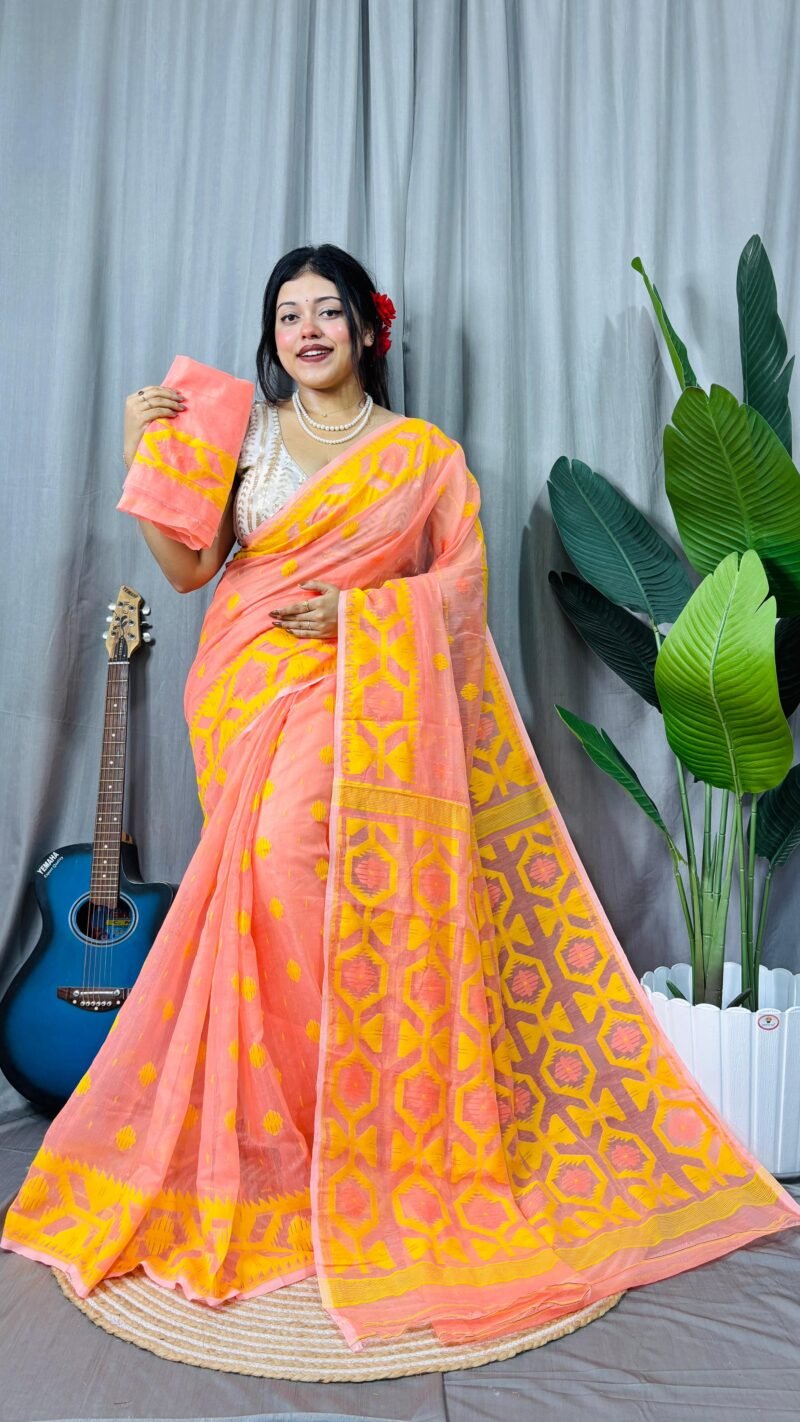 Borfi Soft Peach Jamdani Saree - Image 2