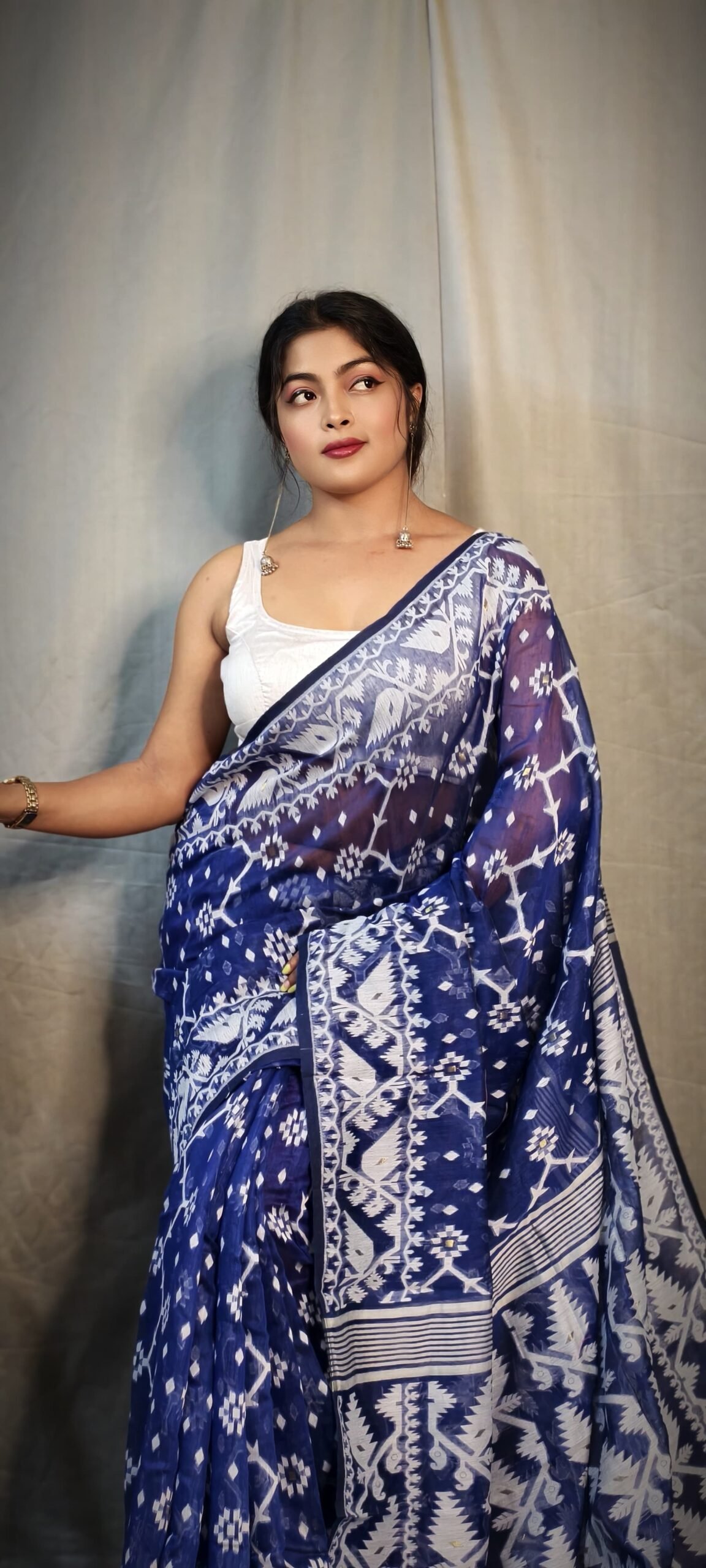 Jhumko Blue Soft Jamdani Saree - Image 2