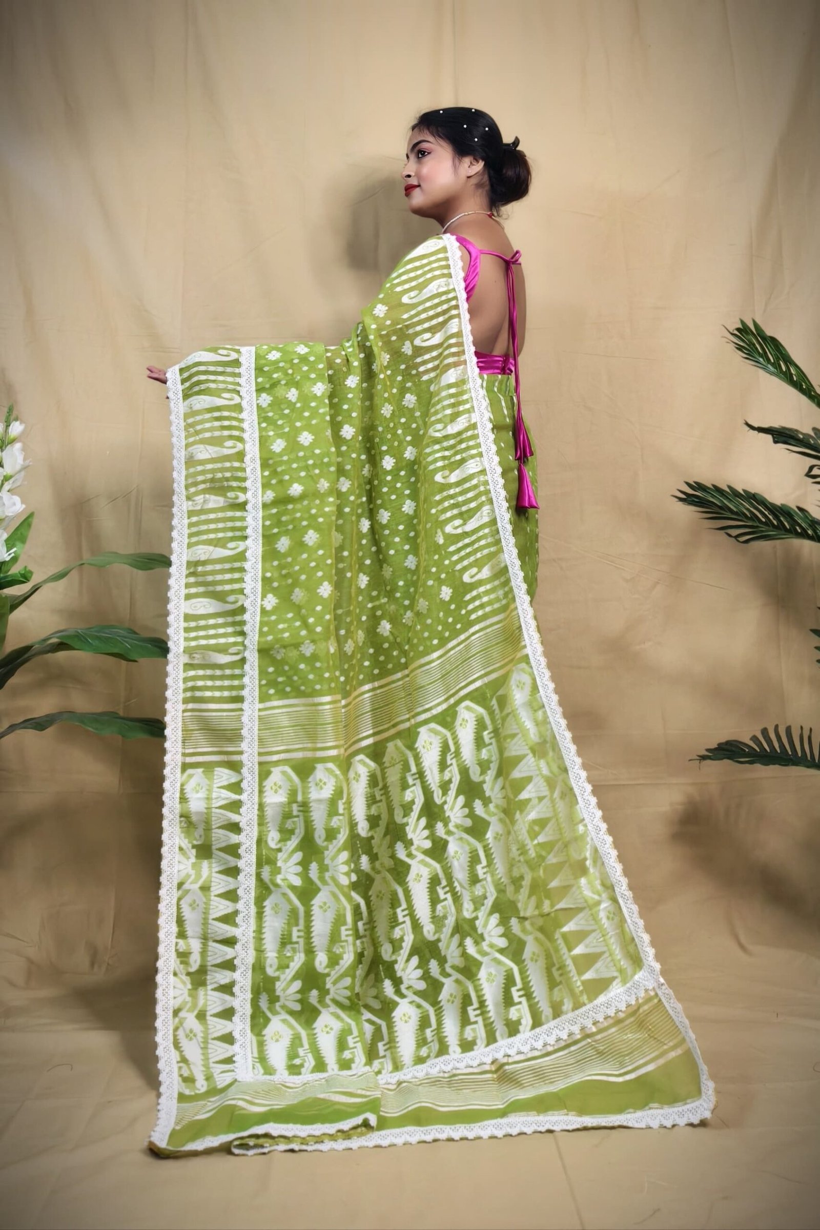 Rafel Pasta White Soft Jamdani Saree - Image 2