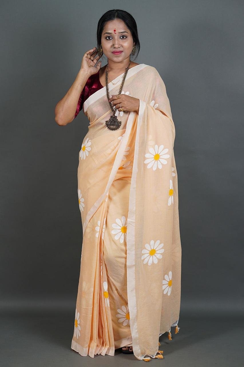 Flower Print Cream Soft Cotton Saree - Image 2