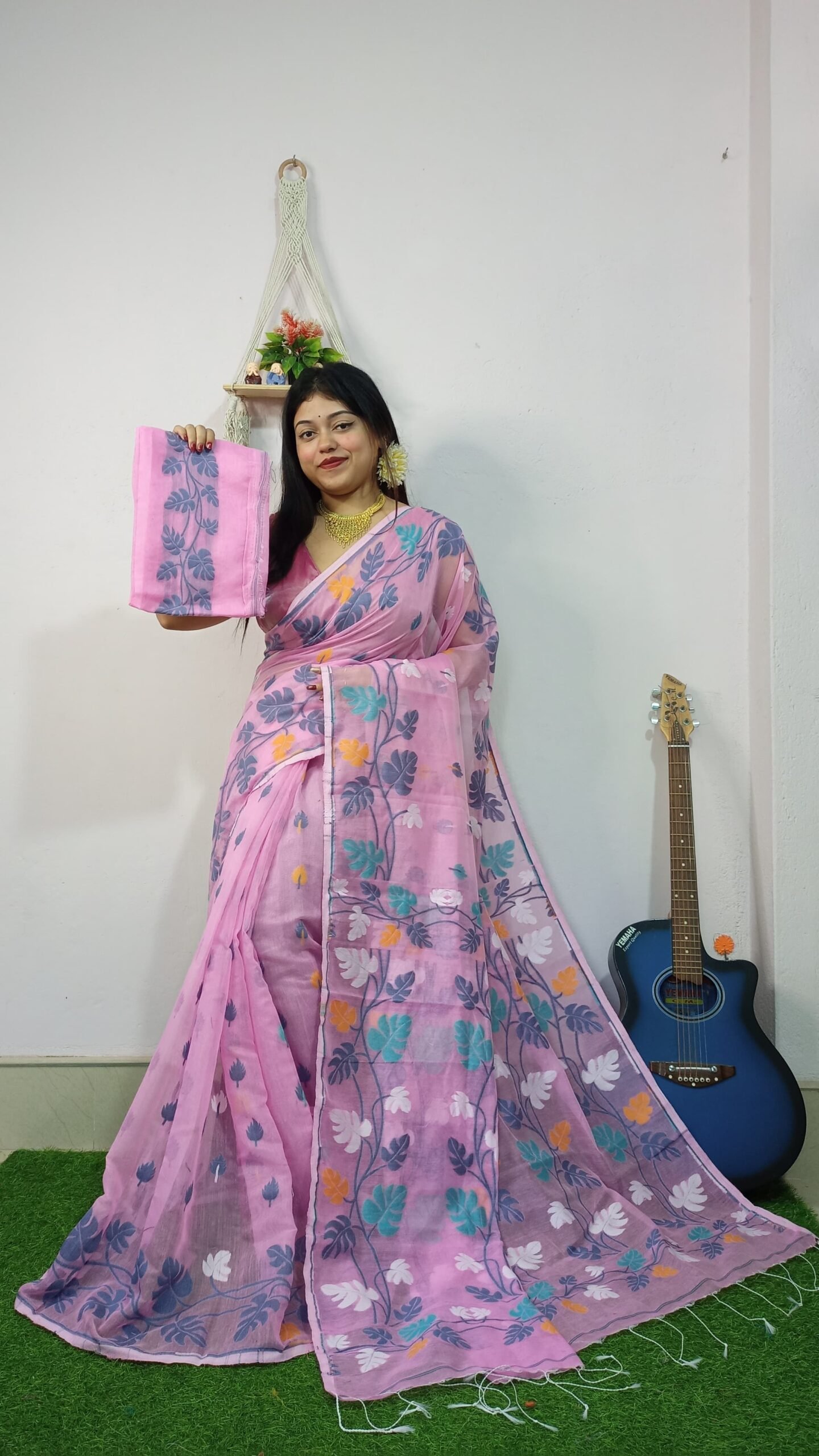 Money Planet Light Pink Soft Jamdani Saree - Image 2