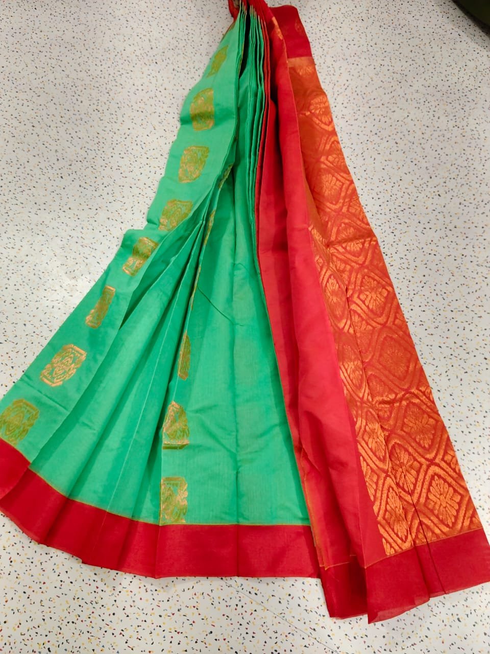 Exclusive Green Red Kakinara Silk Saree