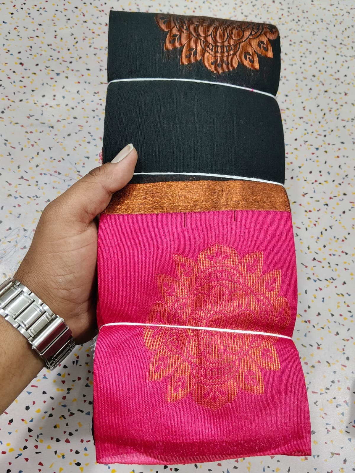Exclusive Black Pink Kakinara Silk Saree - Image 3