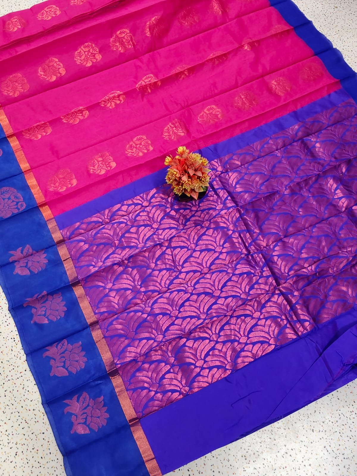 Exclusive Pink Blue Kakinara Silk Saree - Image 3