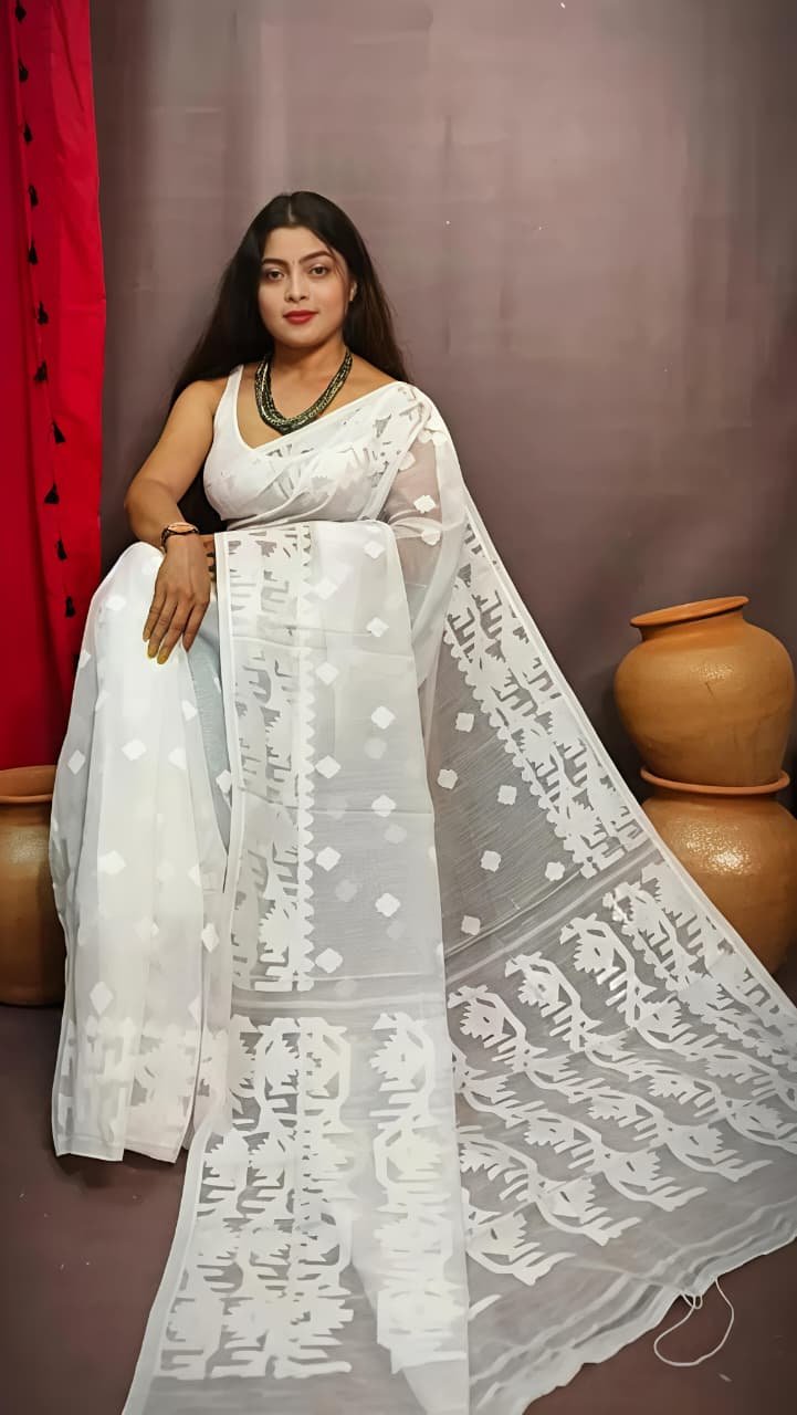 Masline Jamdani Soft White Jamdani Saree