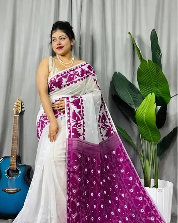 Pradip Soft White Majenda Jamdani Saree