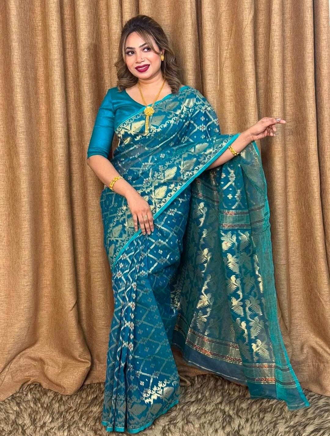 Chain Karat Soft Blue Jori Jamdani Saree