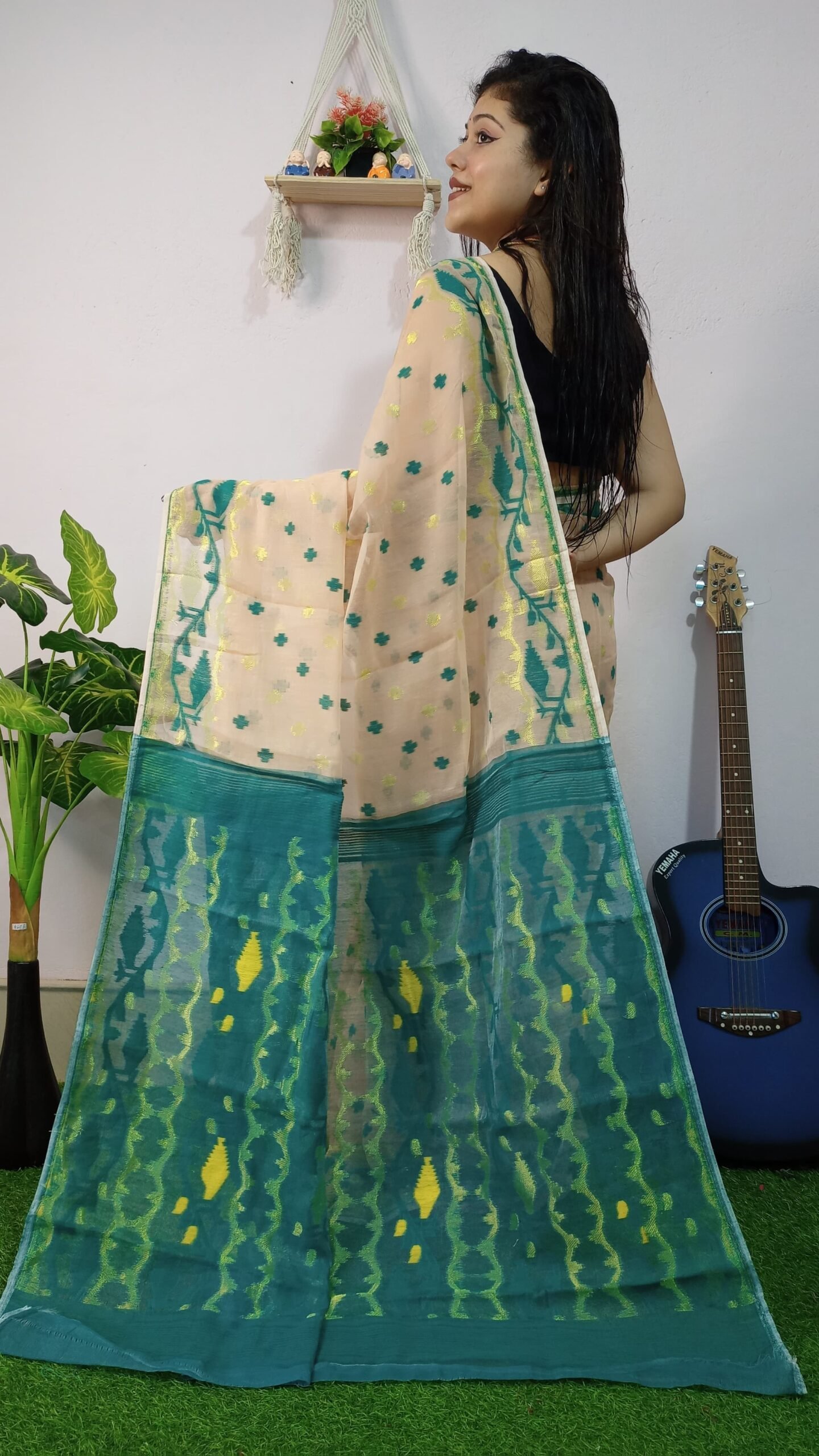 Achol Jori Soft Cream Green Jamdani Saree - Image 2