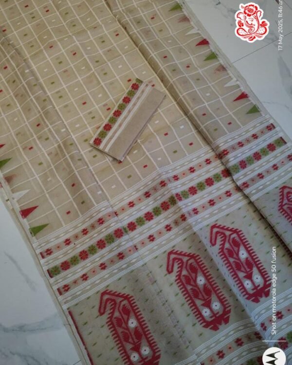 Dat Par Soft Cream Red Jamdani Saree