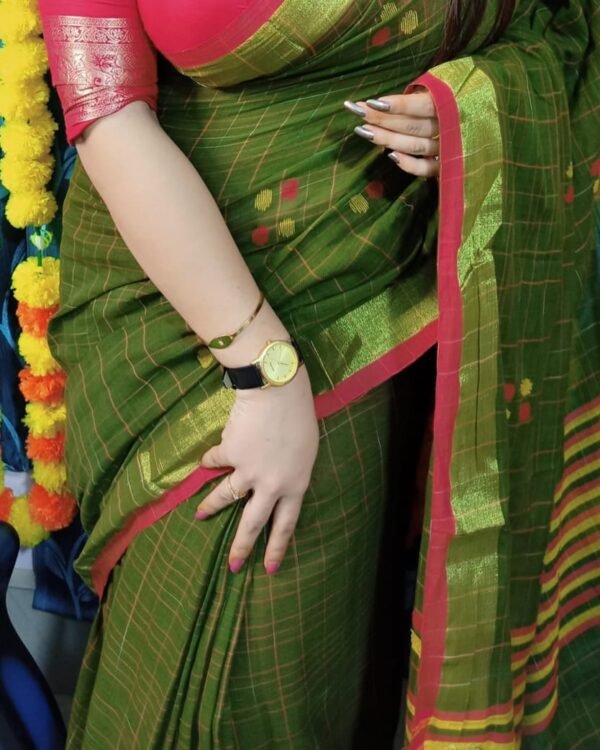 Ball Design Cotton Pasta Soft Saree